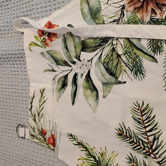 Michel Design Works Apron "Pinecones" (#20) - Picture 4 of 5